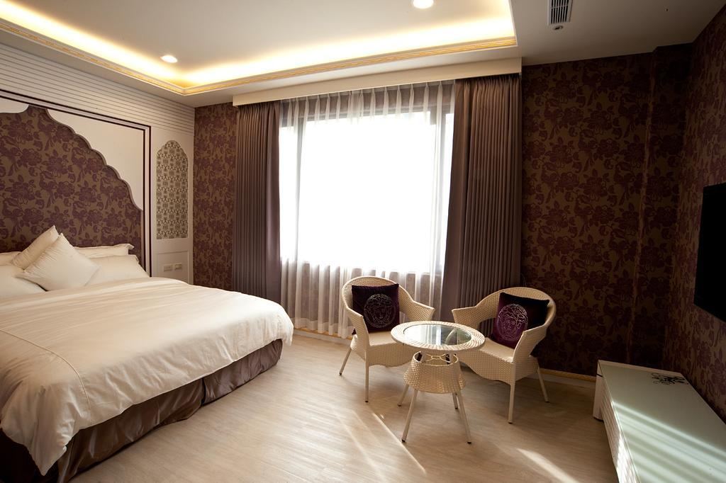 Flower Style B&B Donggang Exterior photo
